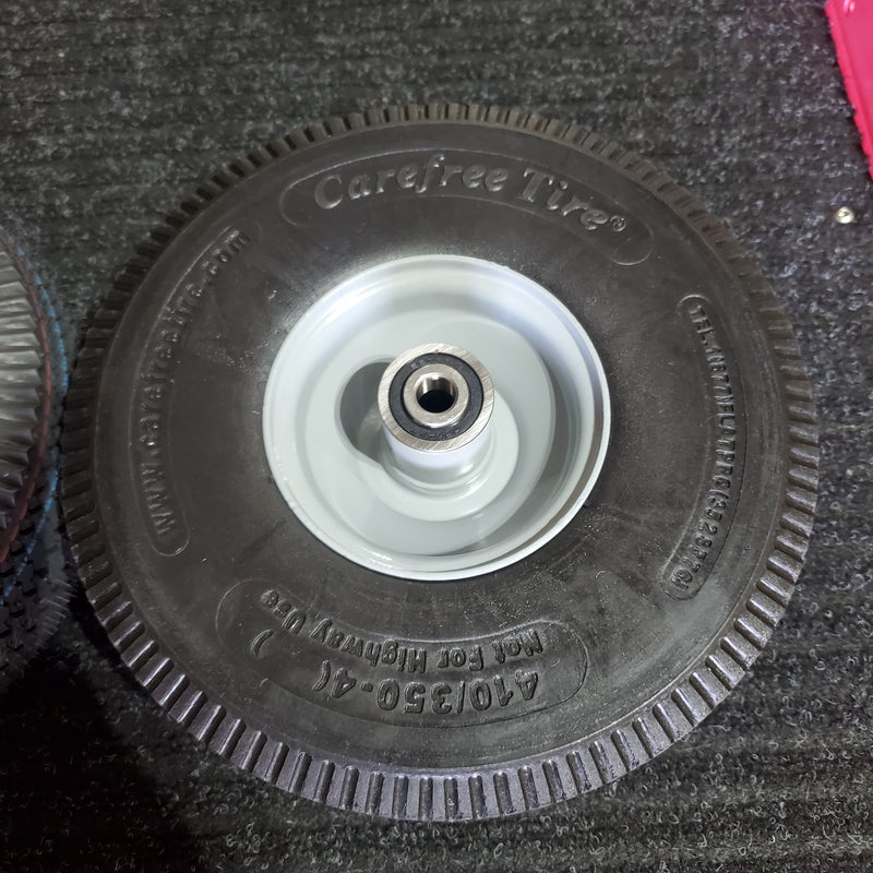 Load image into Gallery viewer, Wheel Replacements - Gray Hubs